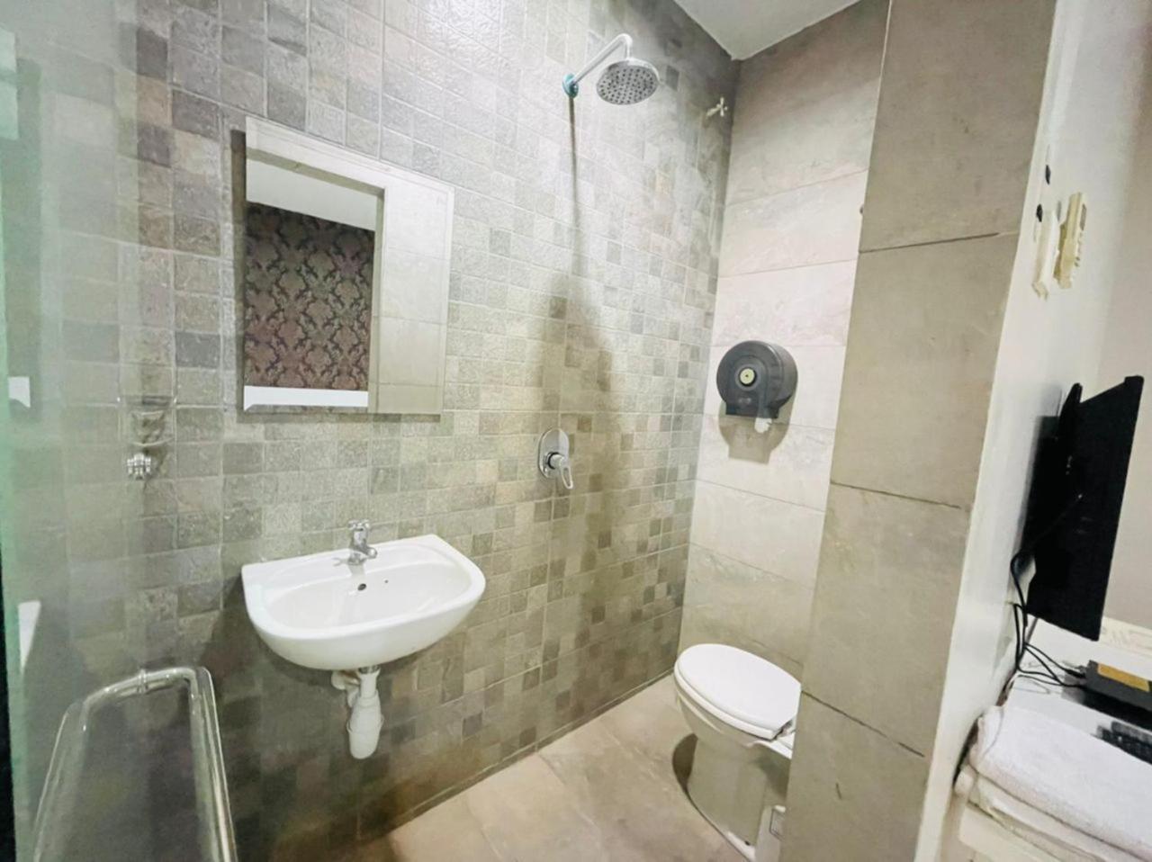 M Hotel ยะโฮร์บาห์รู ภายนอก รูปภาพ