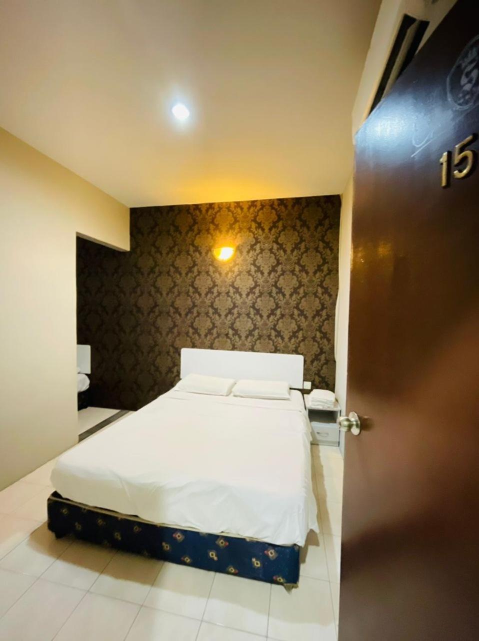 M Hotel ยะโฮร์บาห์รู ภายนอก รูปภาพ